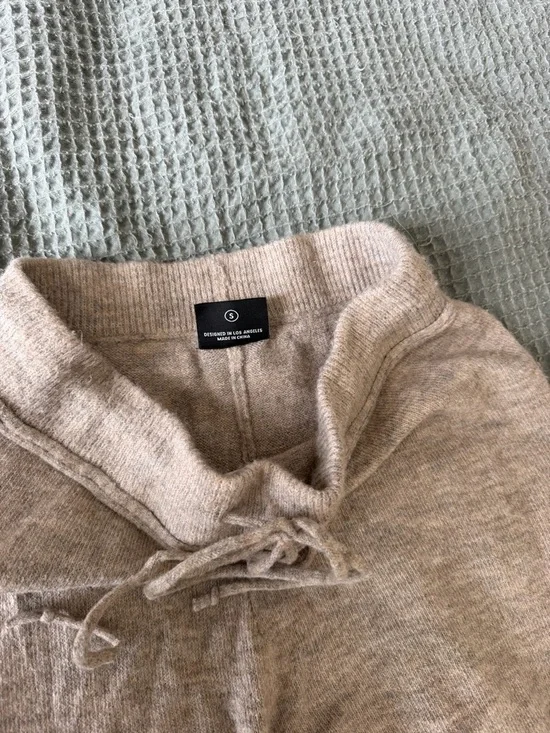 Cozy Wide-Leg Lounge Pants - Picture 5 of 5